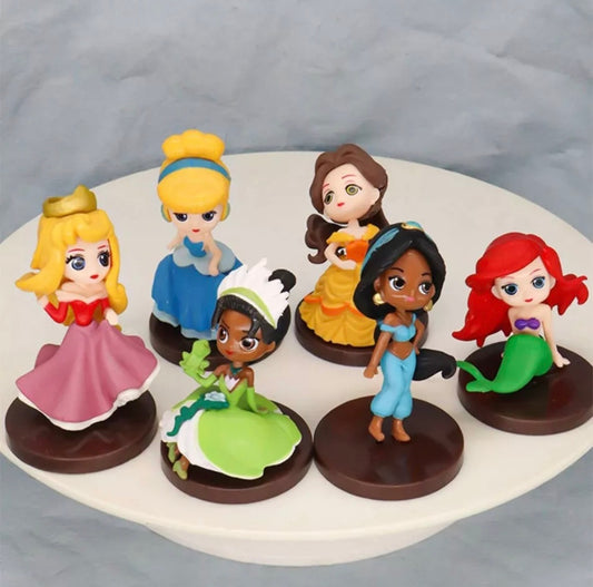 Kit Com 8 Bonecas - Princesas da Disney